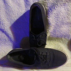 Shoes - Grasshopper Athletic